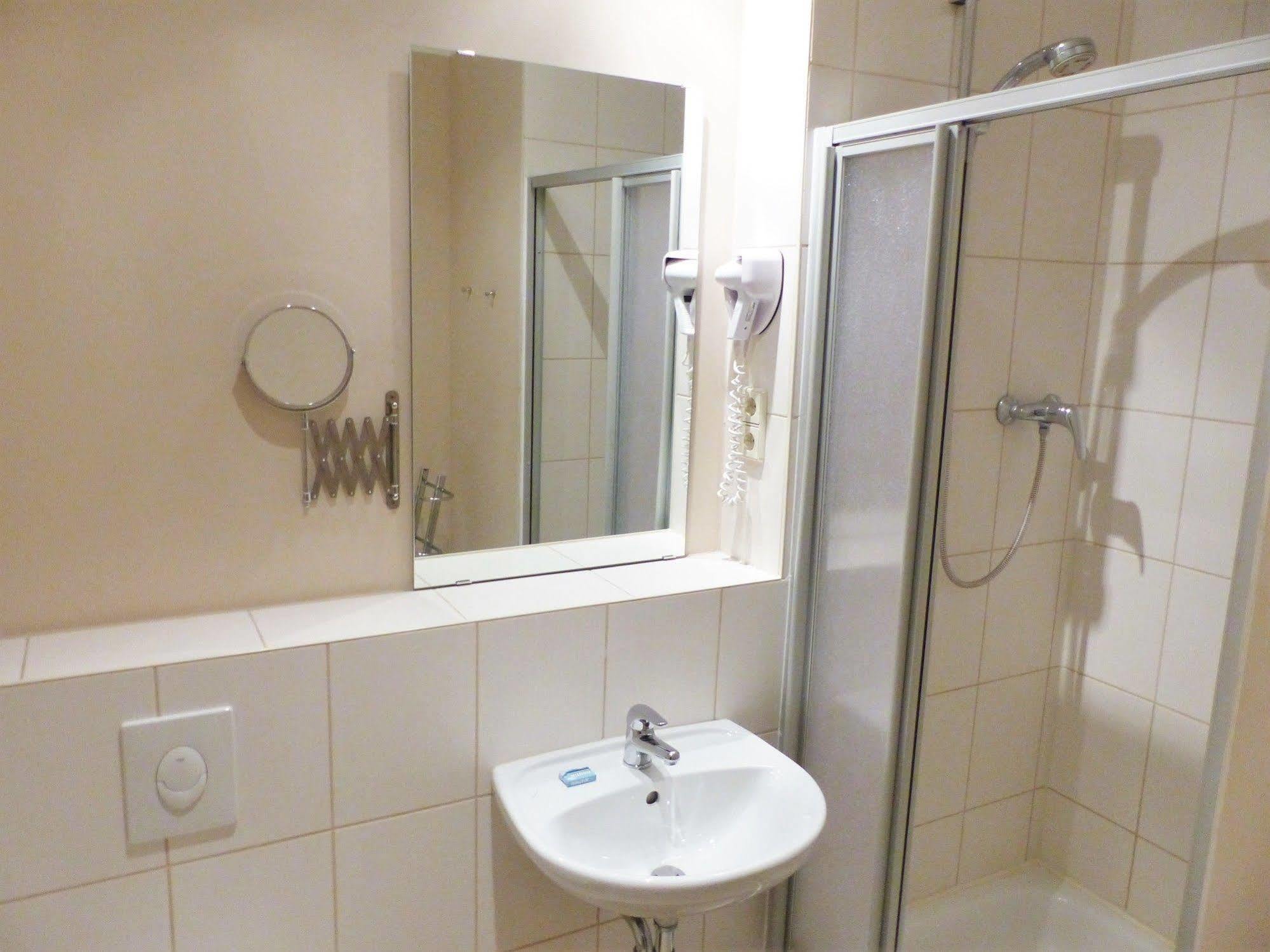 Hotel Elegia Am Kurfuerstendamm Berlin Extérieur photo