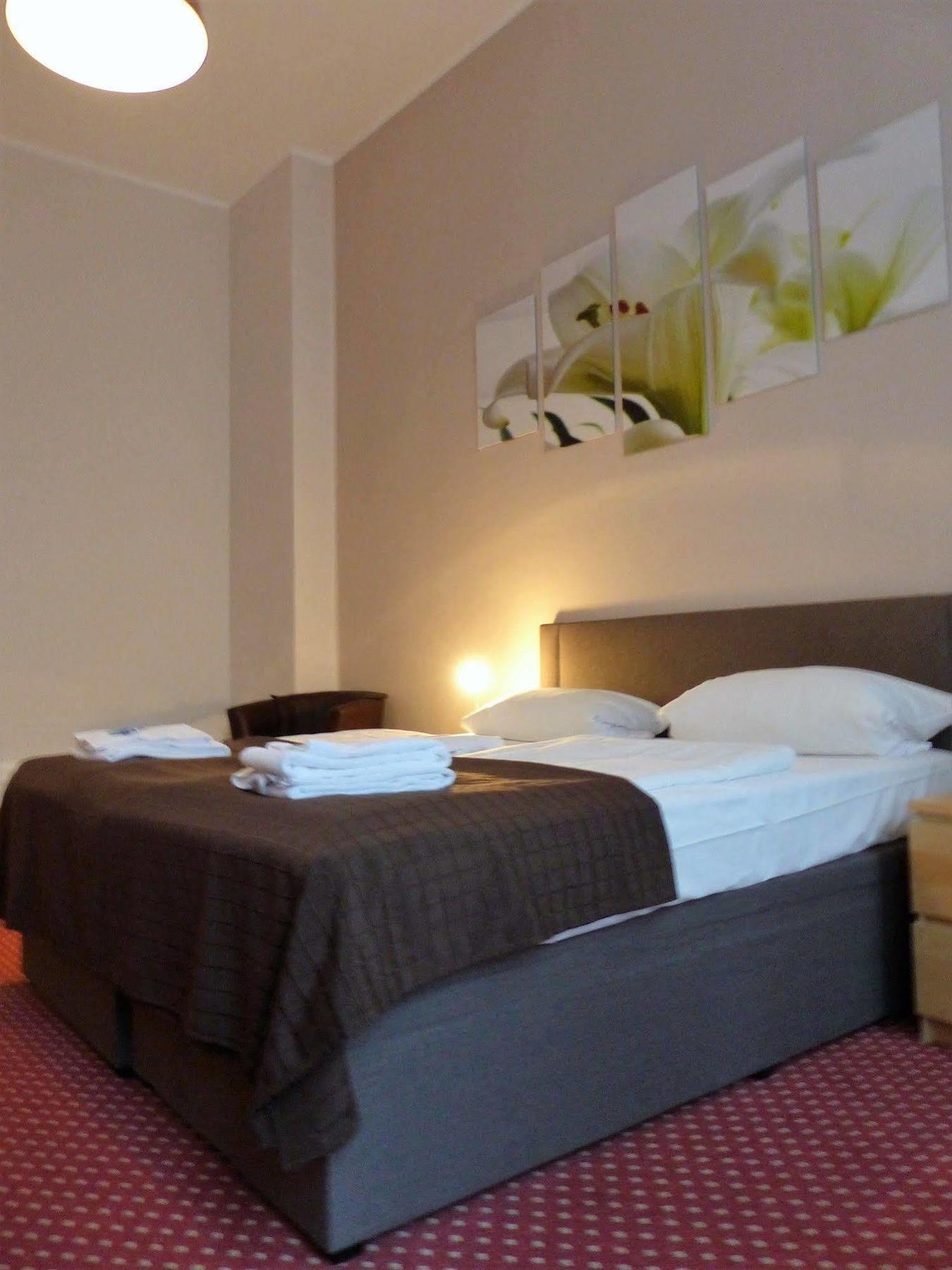 Hotel Elegia Am Kurfuerstendamm Berlin Extérieur photo