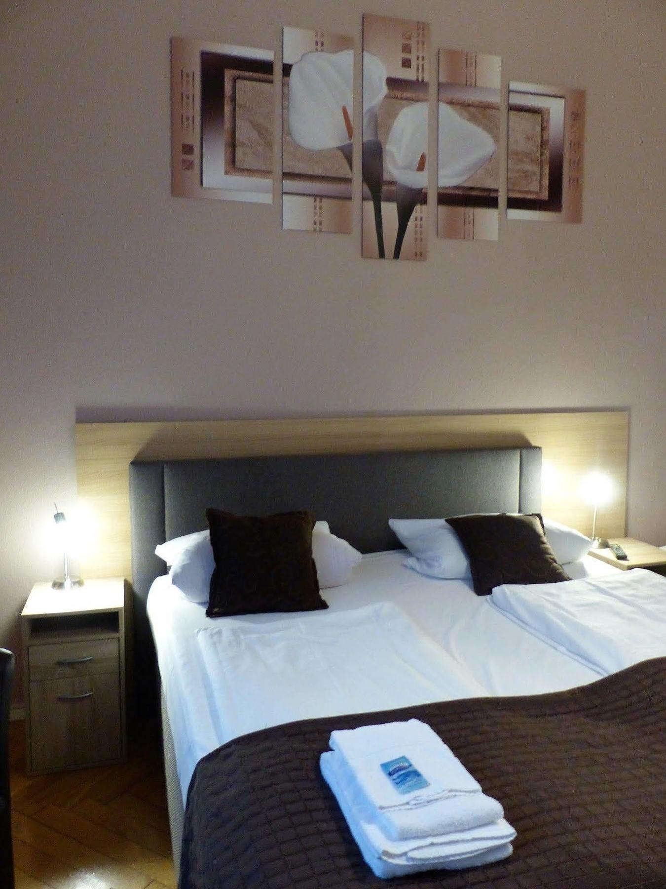 Hotel Elegia Am Kurfuerstendamm Berlin Extérieur photo